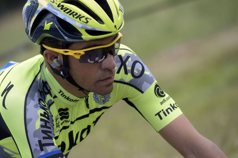 Alberto Contador concentrato in corsa. Afp